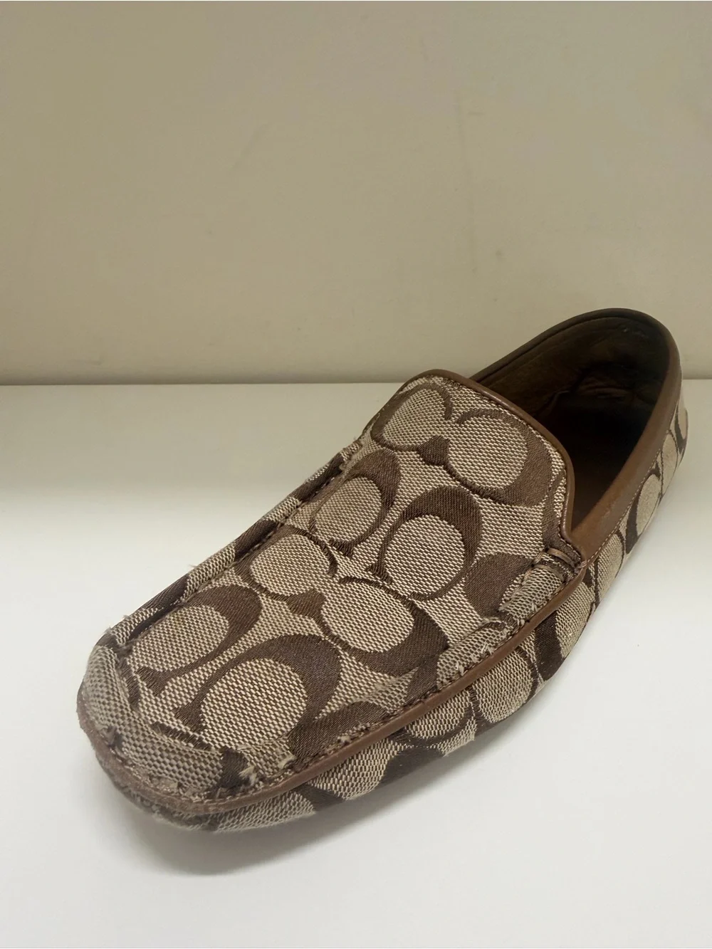 Coach Giselle Signature Driving Loafers Made in Italy Brown Tan Monogram Mocks